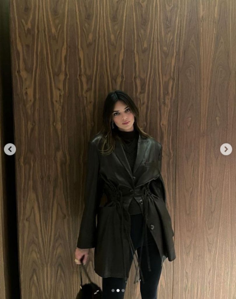 Kendall Jenner w płaszczu projektu marki Sary Boruc