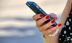 Oszustwo "na ZUS". Fala fałszywych SMS-ów