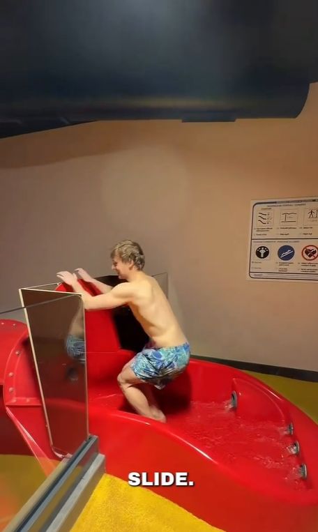 Zjeżdżalnia w wiosce olimpijskiej