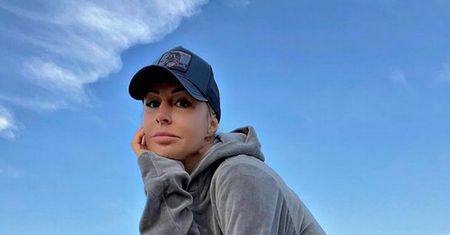 Blanka Lipińska chwali się włosami po urlopie. "Ja i mój platynowy blond"