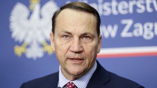 Ambasador Polski w Chinach zrezygnował. Jest reakcja Sikorskiego