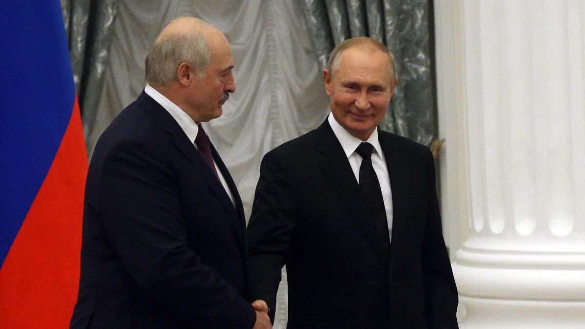 Władimir Putin stwierdził, że zachodnie sankcje przybliżają do siebie Rosję i Białoruś