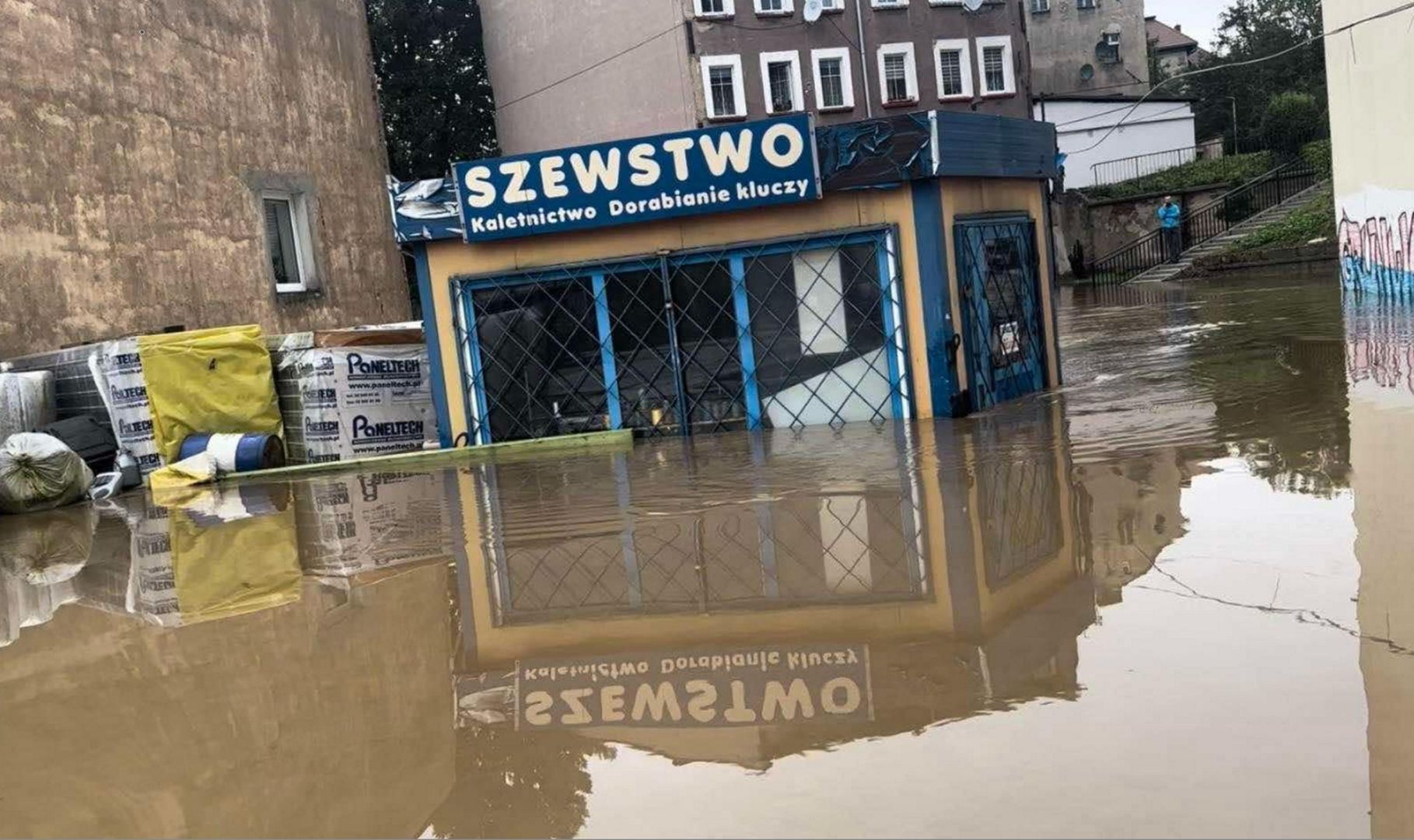 Ruszają inwestycje w ramach odbudowy po powodzi