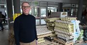Kielce: Uczniowie marzną w Zespole Szkół Elektrycznych. Dlaczego okna i grzejniki wymieniane są zimą? Rodzice oburzeni, dyrektor tłumaczy