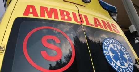 Brzeg. Zmarł dwulatek reanimowany na pływalni. Oświadczenie rodziców