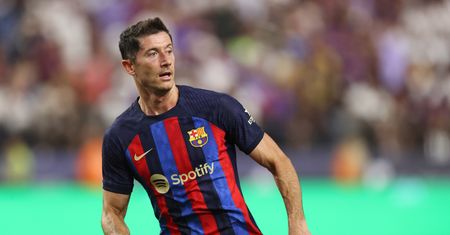 Szał na koszulki Lewandowskiego w Barcelonie. Zarobią na tym Amerykanie