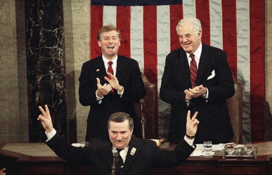 TVN uczci 30-lecie transformacji w Polsce programem „Studio 4. czerwca” i dokumentem „My, Naród”