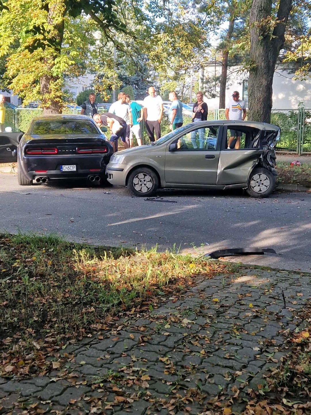 Wypadek na ul. Narutowicza w Aleksandrowie Kujawskim. Zderzyły się dwa pojazdy