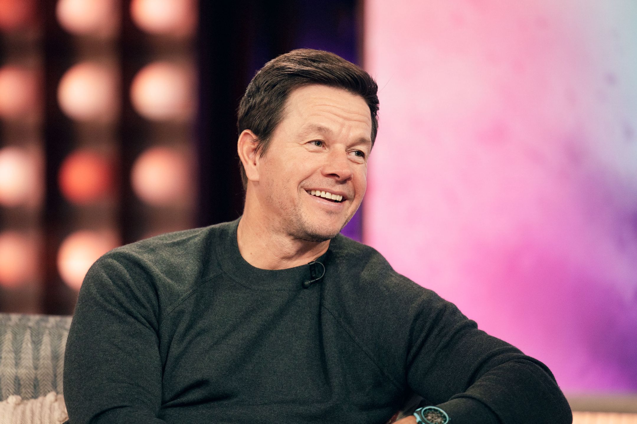 THE KELLY CLARKSON SHOW -- Episode 7I105 -- Pictured: Mark Wahlberg -- (Photo by: Weiss Eubanks/NBCUniversal via Getty Images)