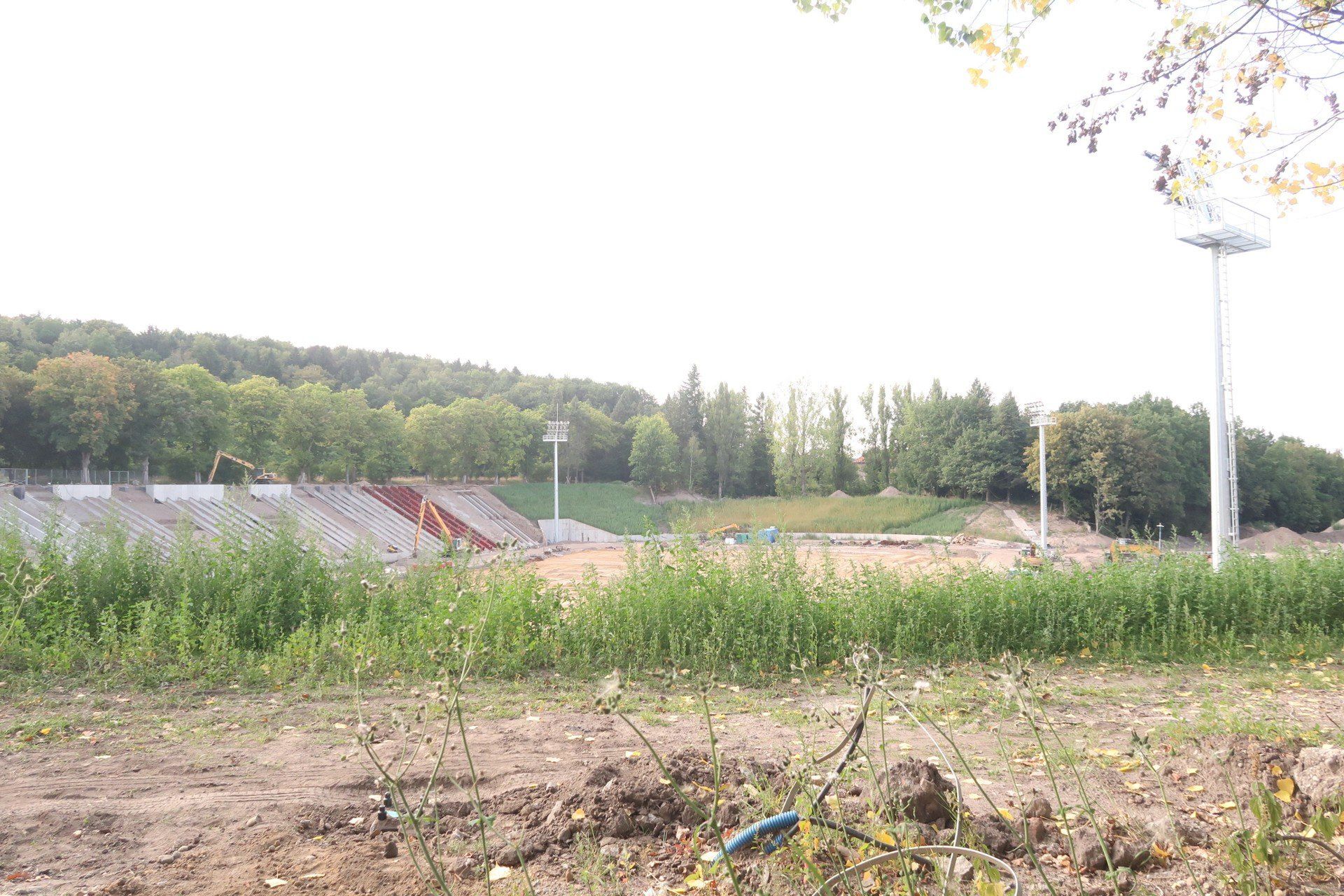 Prace w koronie stadionu się kończą - Stadion na Nowym Mieście w Wałbrzychu - sierpień 2025