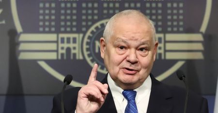 Raty kredytów ostro w górę. Prezes Pekao: Polacy sobie radzą