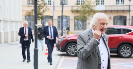 Terlecki przerywa milczenie. "Kaczyński najwybitniejszym politykiem"