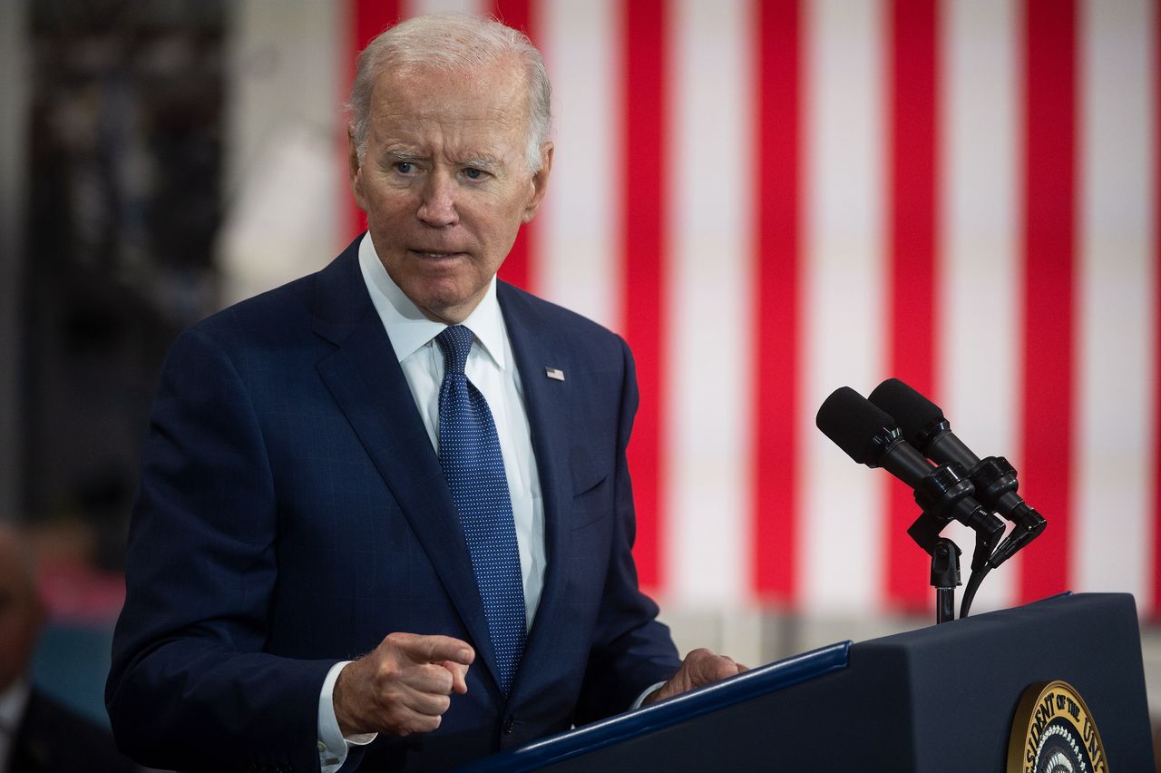 Biden wysyła ostrzeżenie. "To może ograniczyć wsparcie dla Ukrainy"