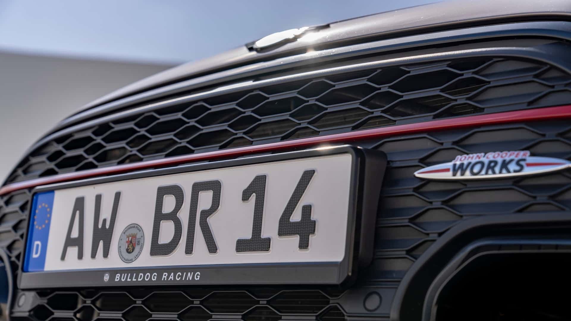 Mini John Cooper Works Bulldog Racing Edition