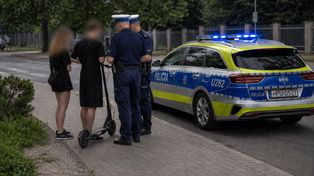 Uciekał hulajnogą, bo 'spanikował'. 16-latek przed sądem