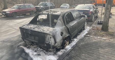 Niemcy. Podpalono auto pracownika polskiej ambasady