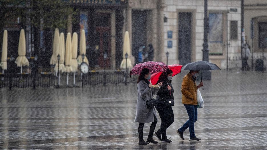 Wrocław. Pogoda. Deszczowy armagedon za nami. Poniedziałek nie będzie lepszy