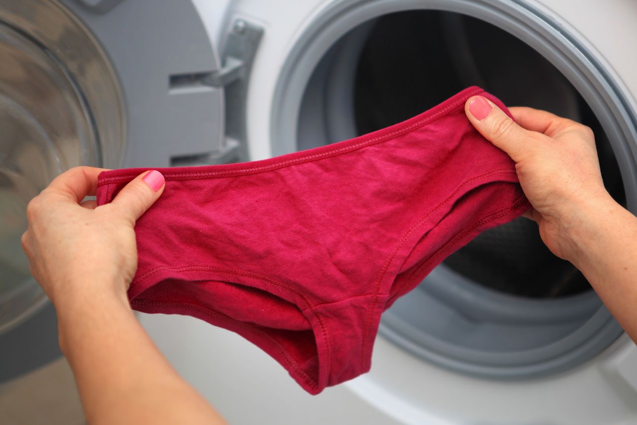Ekspert zabrał głos w sprawie prawidłowego prania bielizny