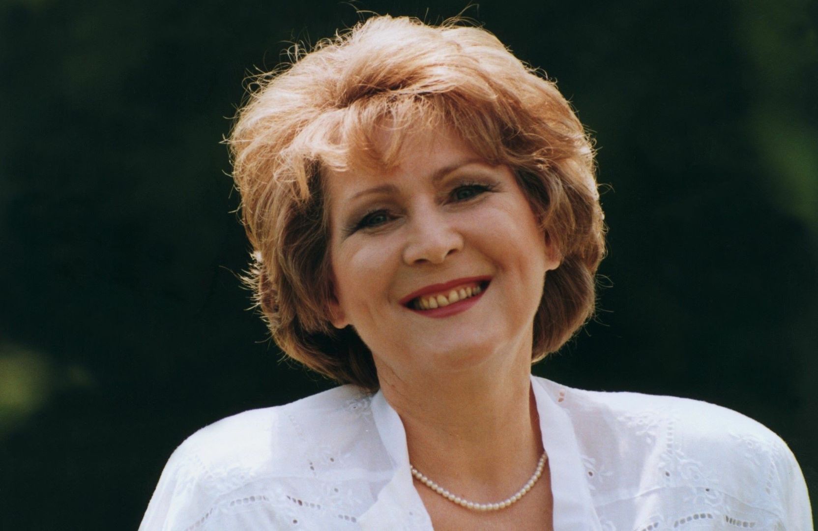 Irena Santor ma już 90 lat - tak dziś wygląda. "Mnie jest na świecie bardzo dobrze".