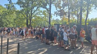 Łódź: Aquapark Fala oblężony. Trzy godziny czekania w kolejce po ochłodę