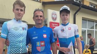Medale zawodników Świętokrzyskie Cycling Team na II Ogólnopolskim Wyścigu Kolarskim o Puchar Wójta Gminy Wilczyce. Zobacz zdjęcia