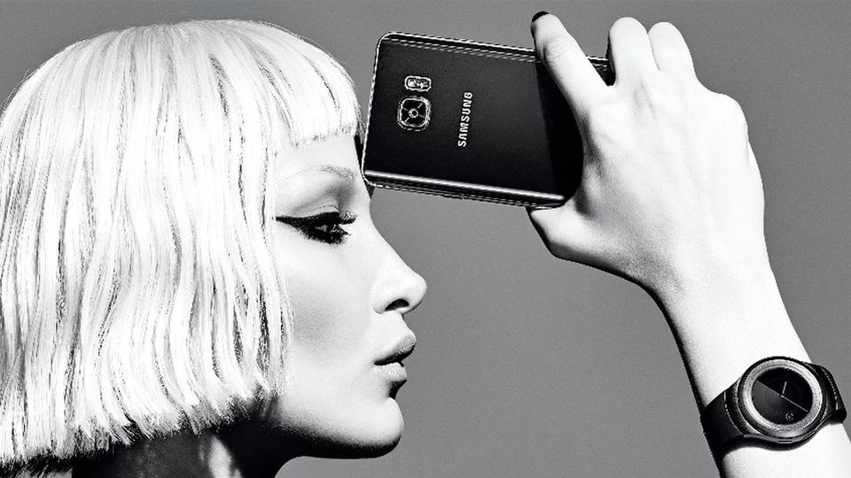 Czy warto uparcie trzymać się własnego języka projektowania? Samsung udowadnia, że niekoniecznie 1