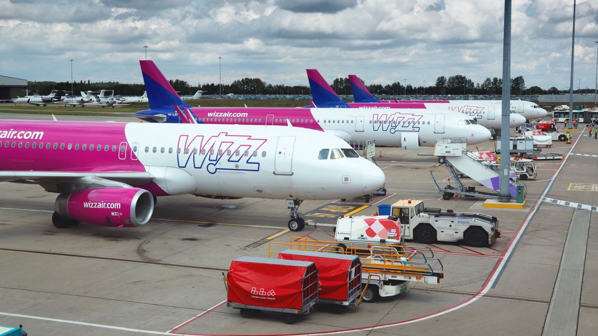 wizz air, wizzair, samolot, lotnictwo