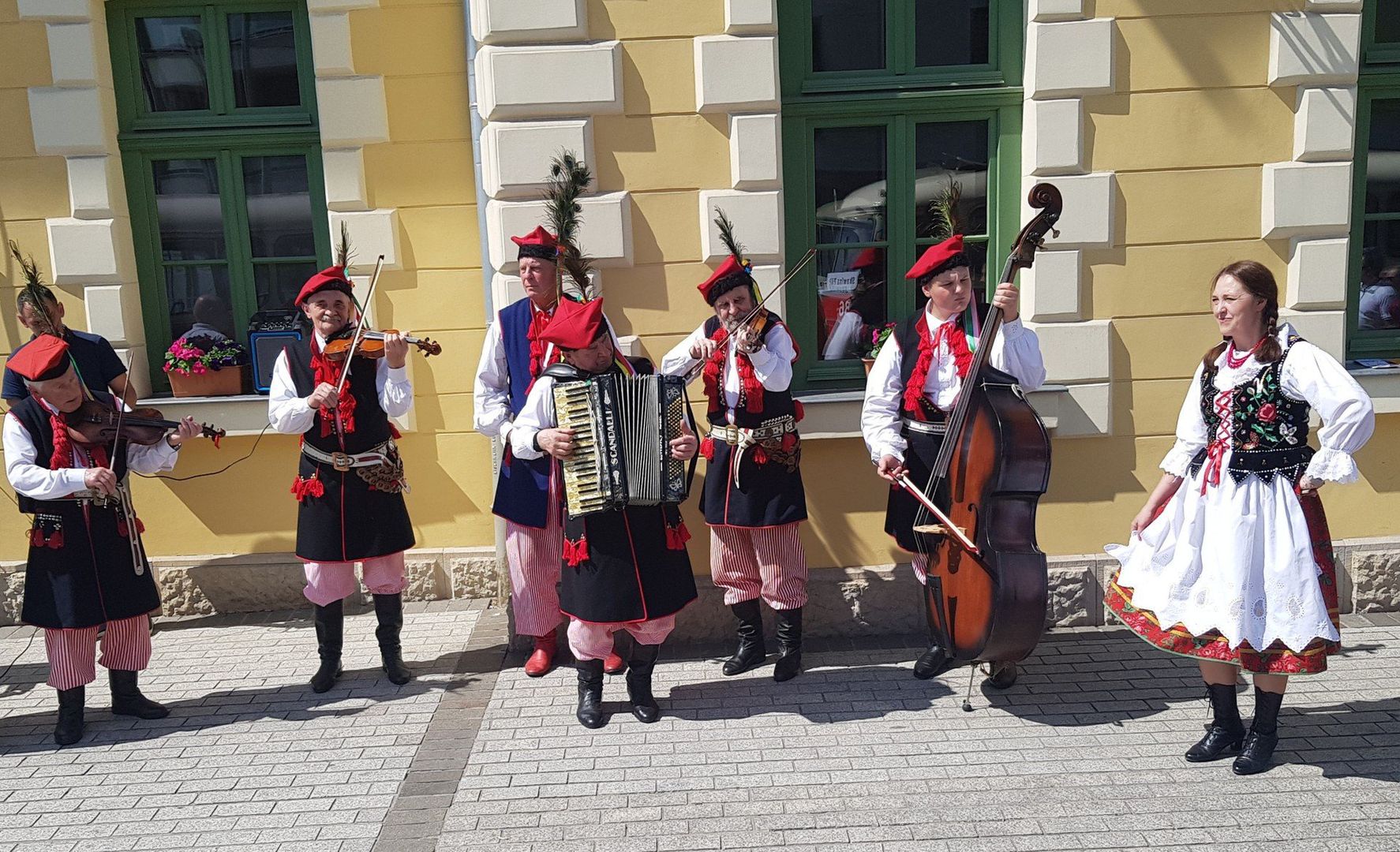 Podczas ceremonii przygrywała Kapela z Radziszowa