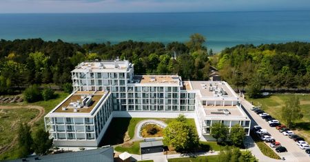 To najgorętszy adres w Mielnie. Wyjątkowy hotel przy szerokiej plaży z obniżonymi cenami
