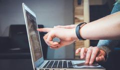 Tanie strony internetowe tworzone przez AI – hit czy kit?