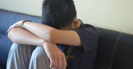 Matka podliczyła wydatki na dziecko. Chłopiec boi się, że go oddadzą