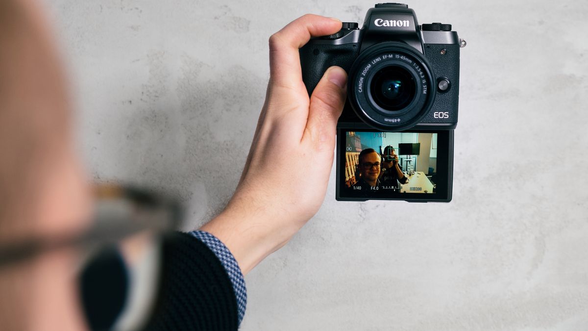 Canon EOS M5 - test bezlusterkowca, na którego długo czekaliśmy 1