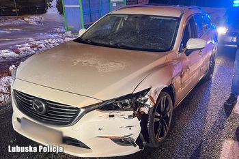 Chciał tak dojechać do Norwegii. Nie tylko stan auta był problemem