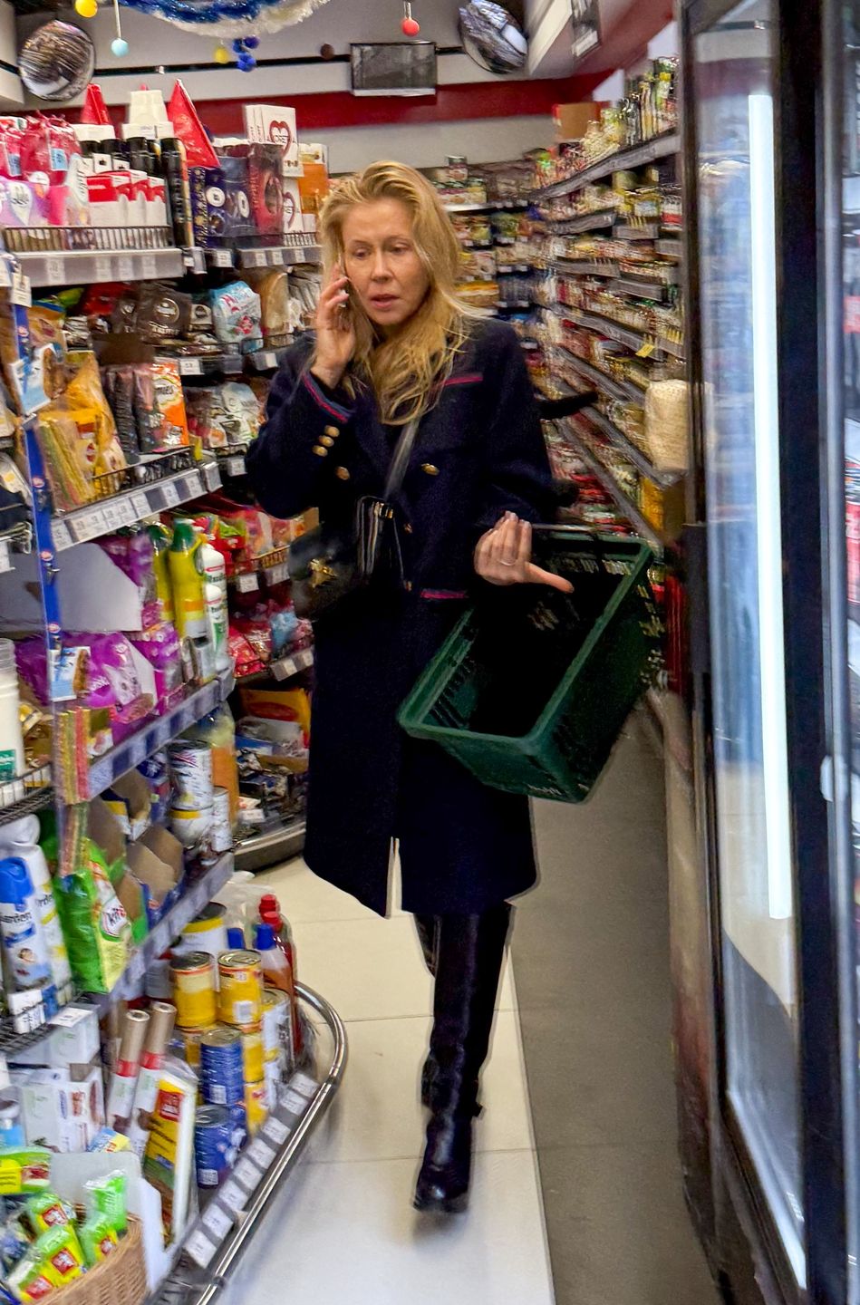 Katarzyna Warnke taszczy siaty