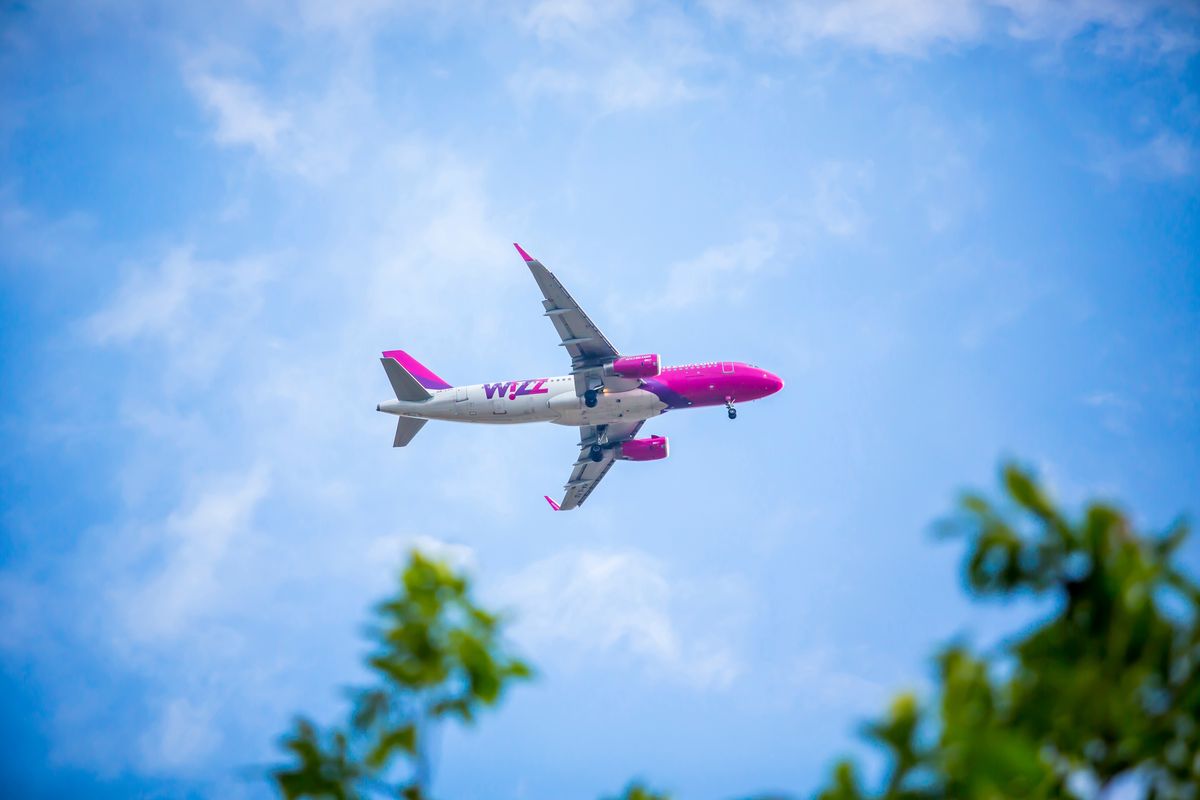 Samolot Wizz Air 