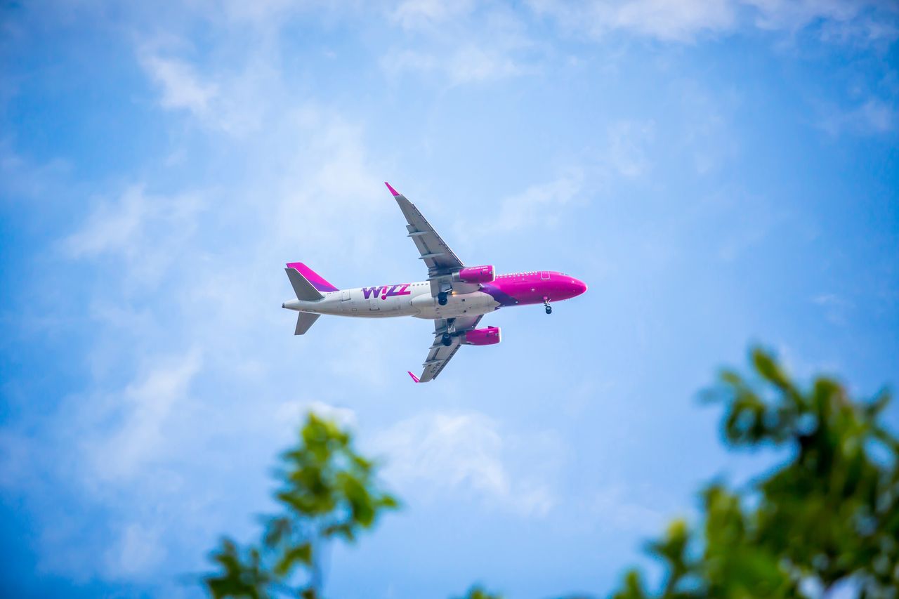 Wizz Air znów próbuje kombinować. Linie wprowadzają pasażerów w błąd?