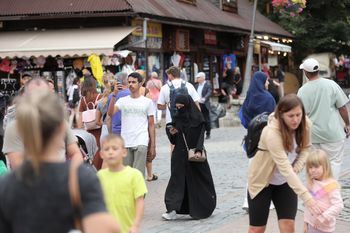 "Wynajmują auto z szoferem". Tak zachowują się Arabowie w Zakopanem