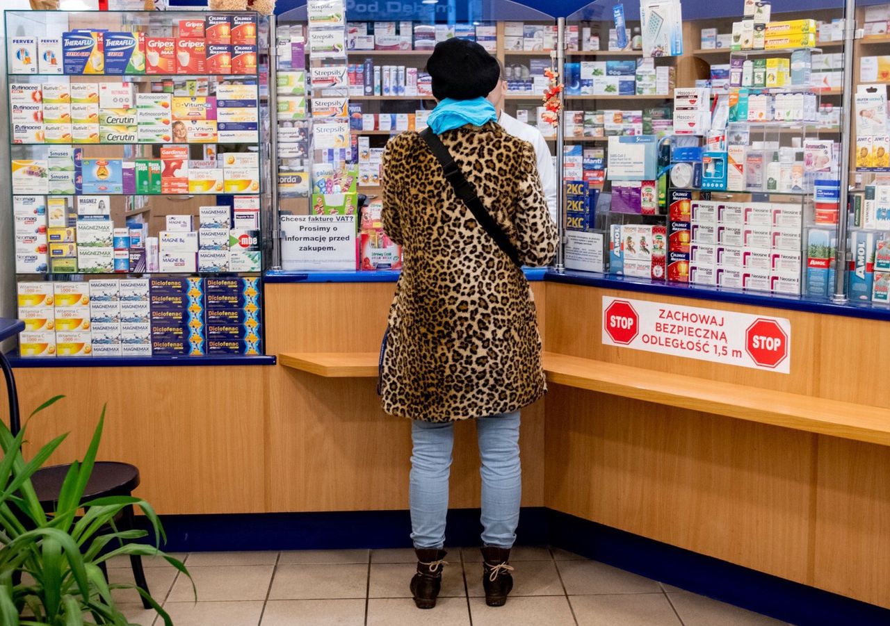 Zapłacisz mniej w aptece. O tym triku farmaceutki nie mówią głośno