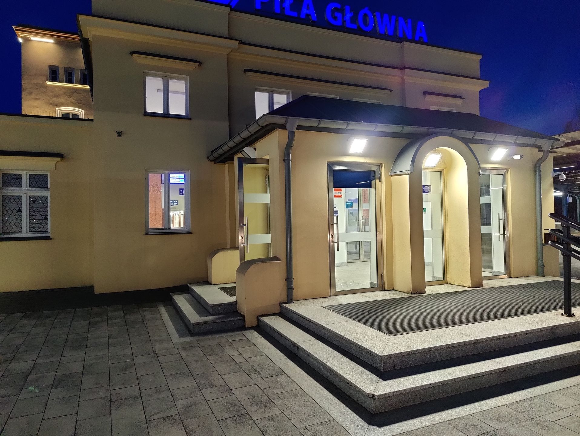 Nieoszlifowany diament. Test OnePlusa 9 Pro 21