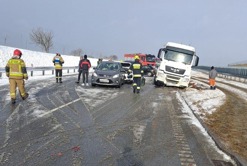 Wypadek na S7 [Fot. Policja)