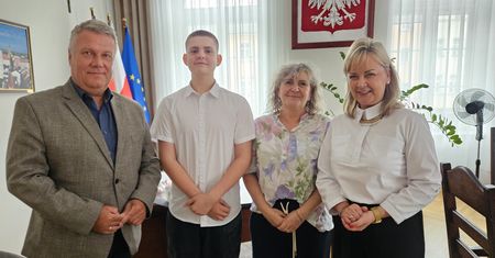 13-letni Bartek uratował ludzi z pożaru. "Walił pięściami w drzwi"