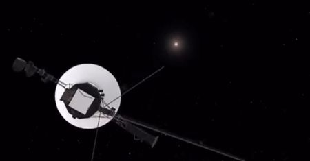 Sonda Voyager sprawia naukowcom niemały problem. Będzie przełom?