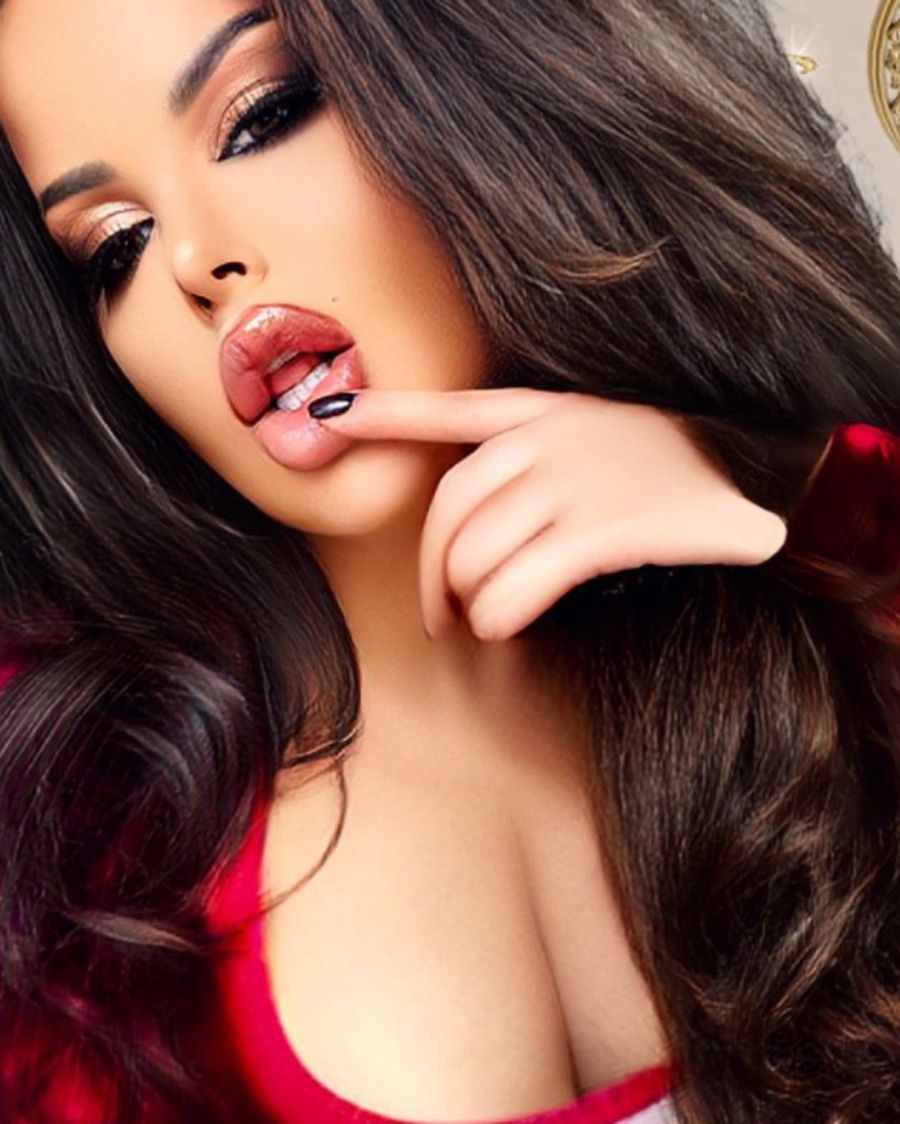 Esmeralda Godlewska 