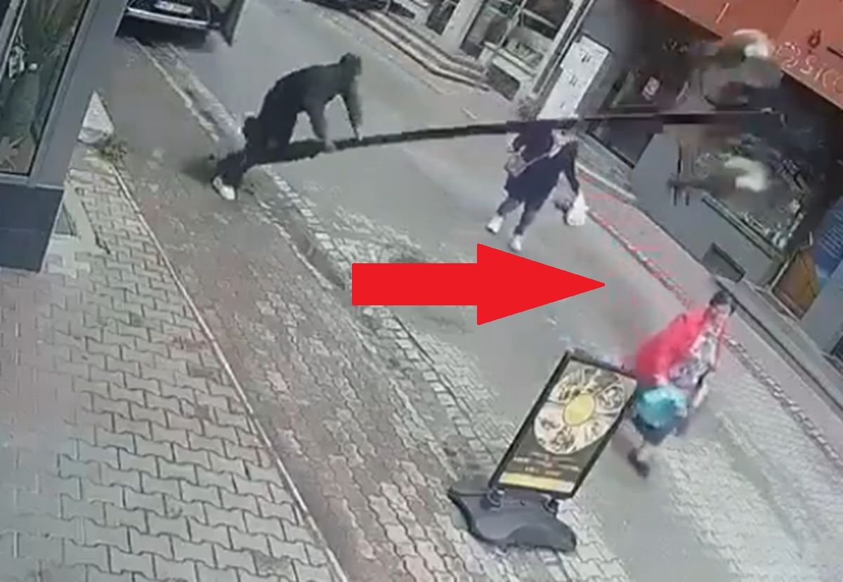 Latarnia runęła na kobietę. Miasto nie chce wypłacić odszkodowania