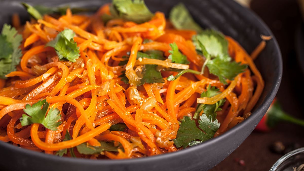 Surówka z marchewki po koreańsku