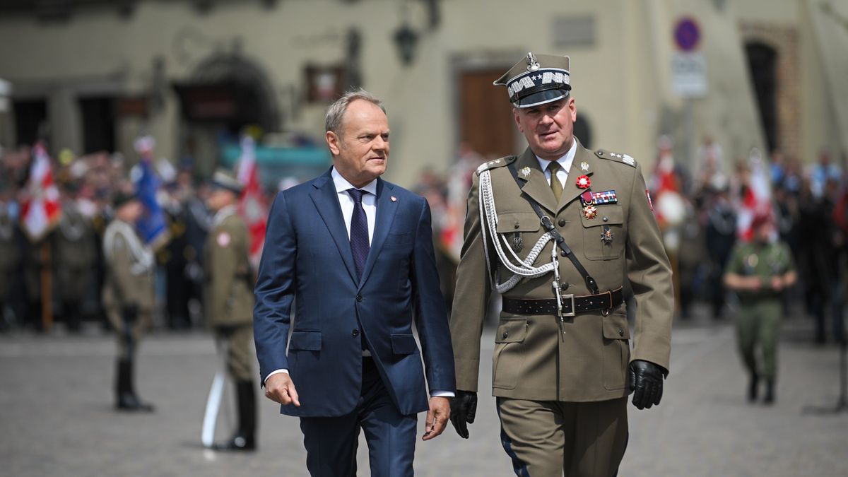 Donald Tusk, Tomasz Dominikowski
Marcin Obara
3 Maja, obchody, plac zamkowy, Trzeci Maja