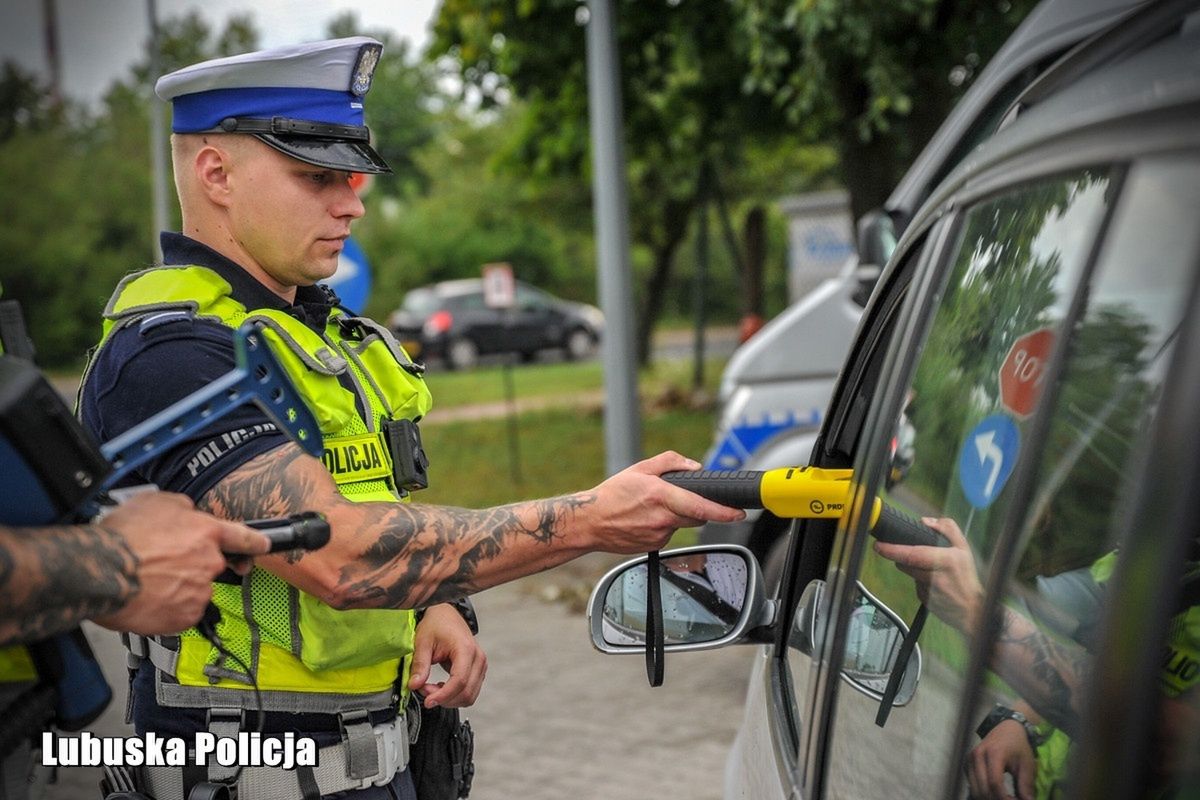 Dowody rejestracyjne będą masowo konfiskowane? Kierowcy muszą uważać