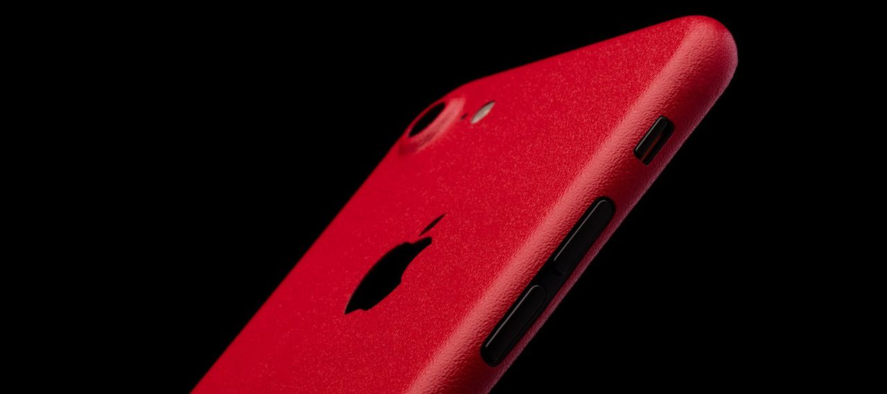 Chcesz czerwonego iPhone'a? Nie musisz wcale kupować nowego