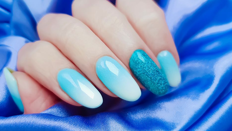Ombre na paznokciach wciąż jest modne. Manicure nie tylko na lato 1