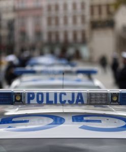 Gdańsk. Mężczyzna przewiercił drzwi, by obserwować mieszkanie?